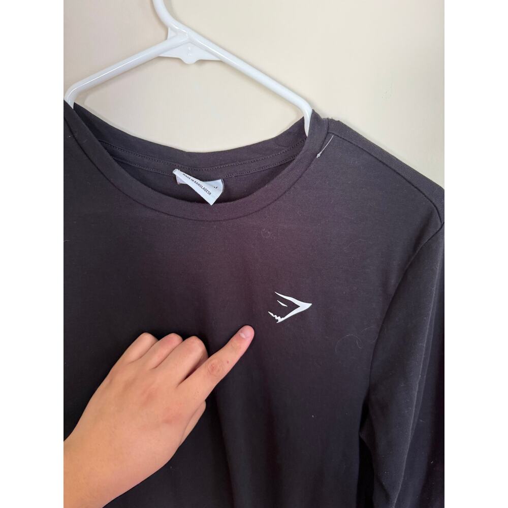 Gymshark Crest Long Sleeve T-Shirt Black Workout Activewear Fitness Athlesuire - Picture 5 of 9